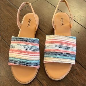 Qupid Desmond sandals brand new size 7.5